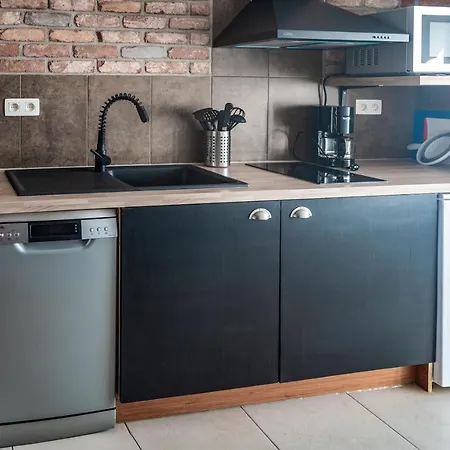 L'atelier Du Trieu Robin Apartment *